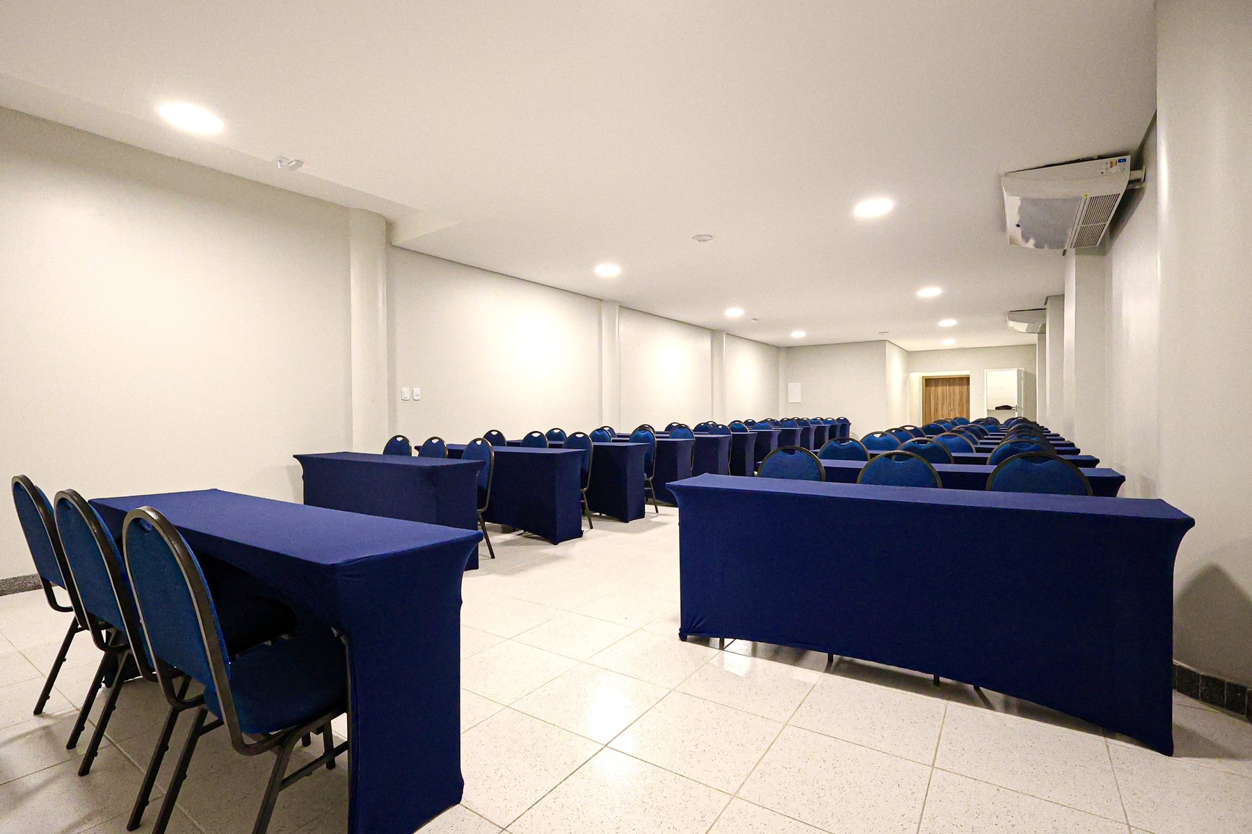 Sala de evento montada